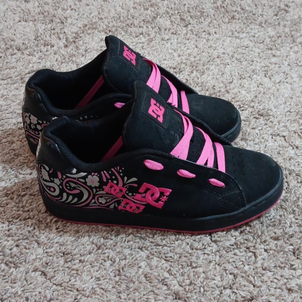 Vintage Y2K DC shoes